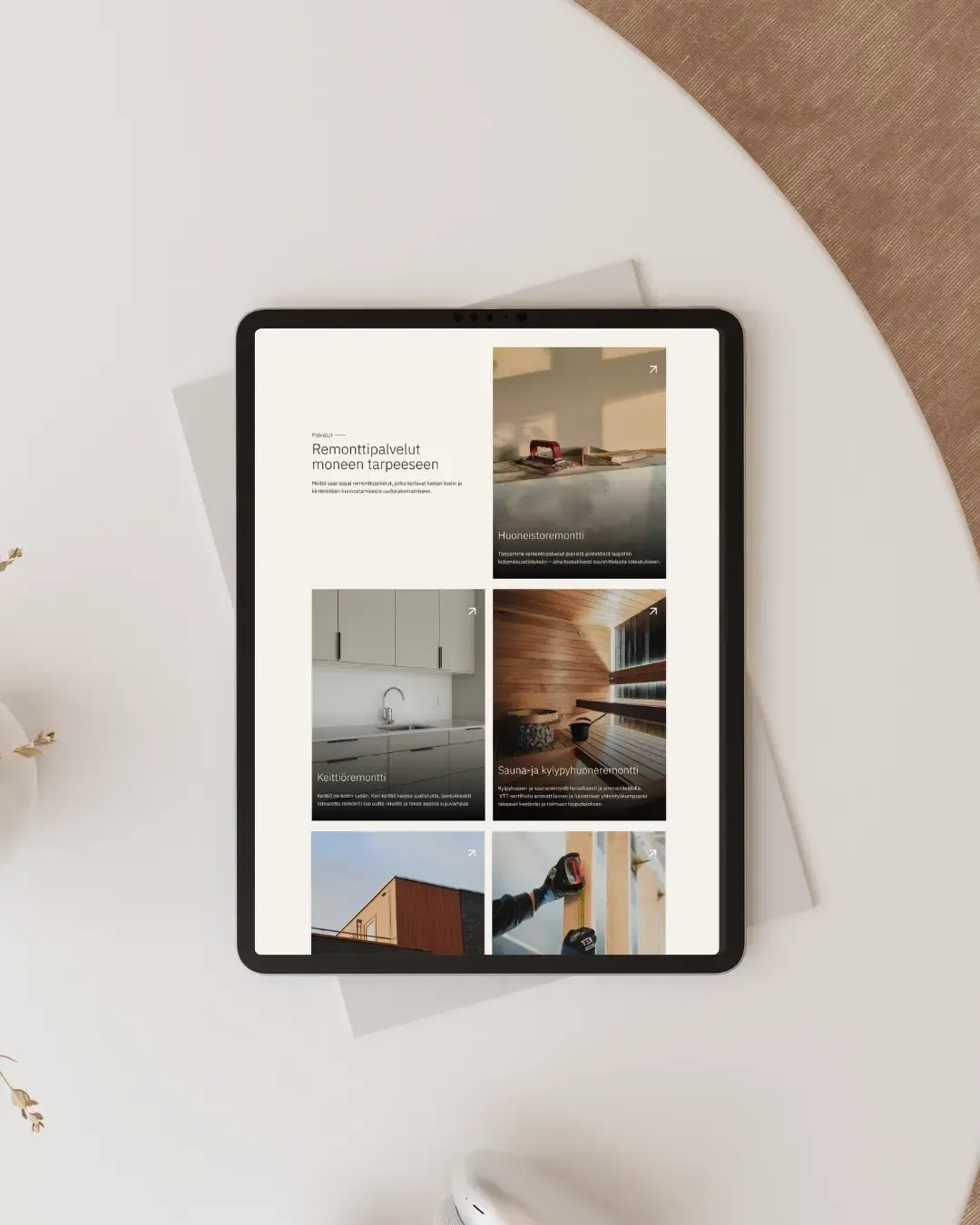 J&T Rakennuspalvelu - verkkosivujen etusivu